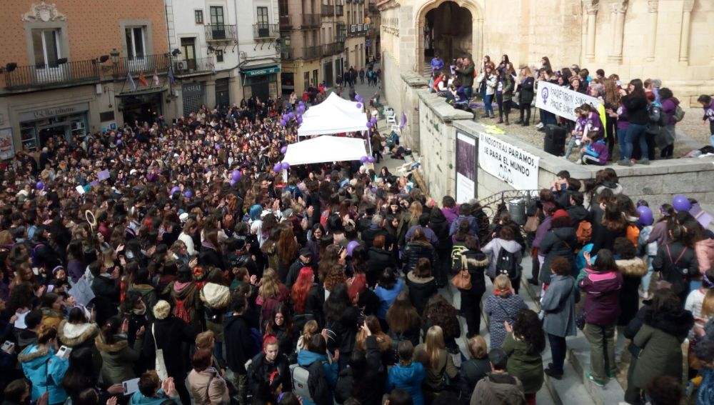 Día de la Mujer en la Plaza de San Martín de Segovia
