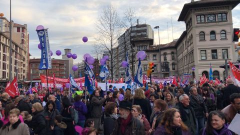 Manifestaci&oacute;n en Asturias en la huelga de mujeres