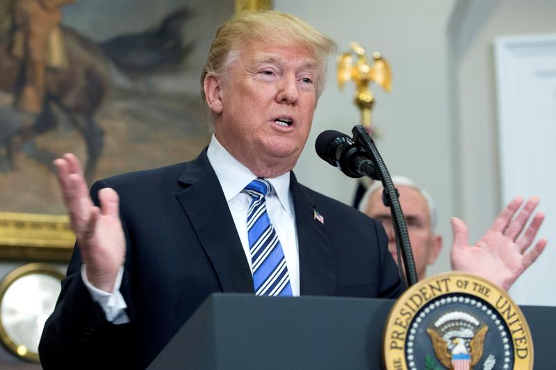 Trump retira su oferta a México para negociar con los jóvenes indocumentados conocidos como 'dreamers' Trump retira su oferta a México para negociar con los jóvenes indocumentados conocidos como 'dreamers'