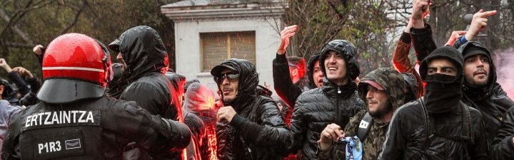 ¿Cree que los clubes de fútbol se han relajado a la hora de controlar a los ultras?