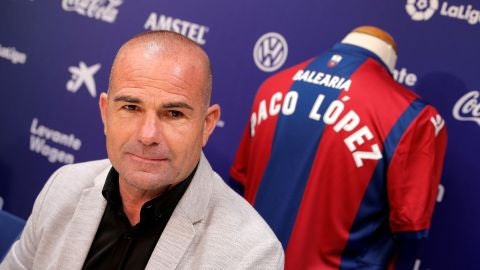 El entrenador del Levante, Paco L&oacute;pez. 