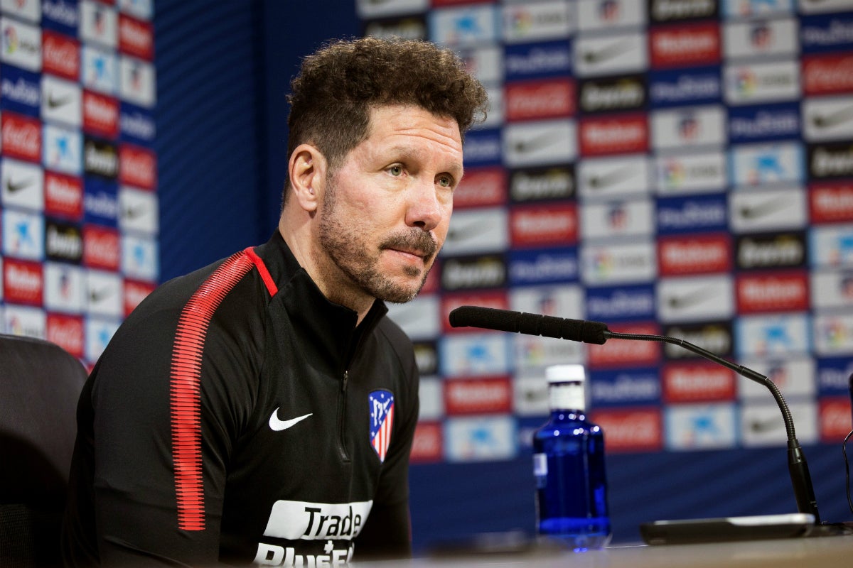 Simeone: "Tengo una plantilla corta pero importante y competiremos con estos chicos" Simeone: "Tengo una plantilla corta pero importante y competiremos con estos chicos"