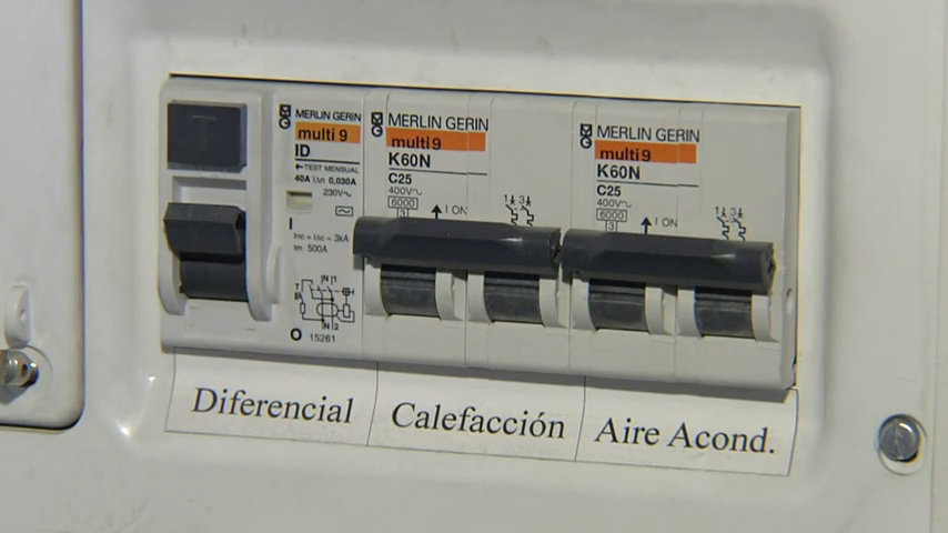 "Más del 60% de los suministros en la barriada son ilegales" "Más del 60% de los suministros en la barriada son ilegales"