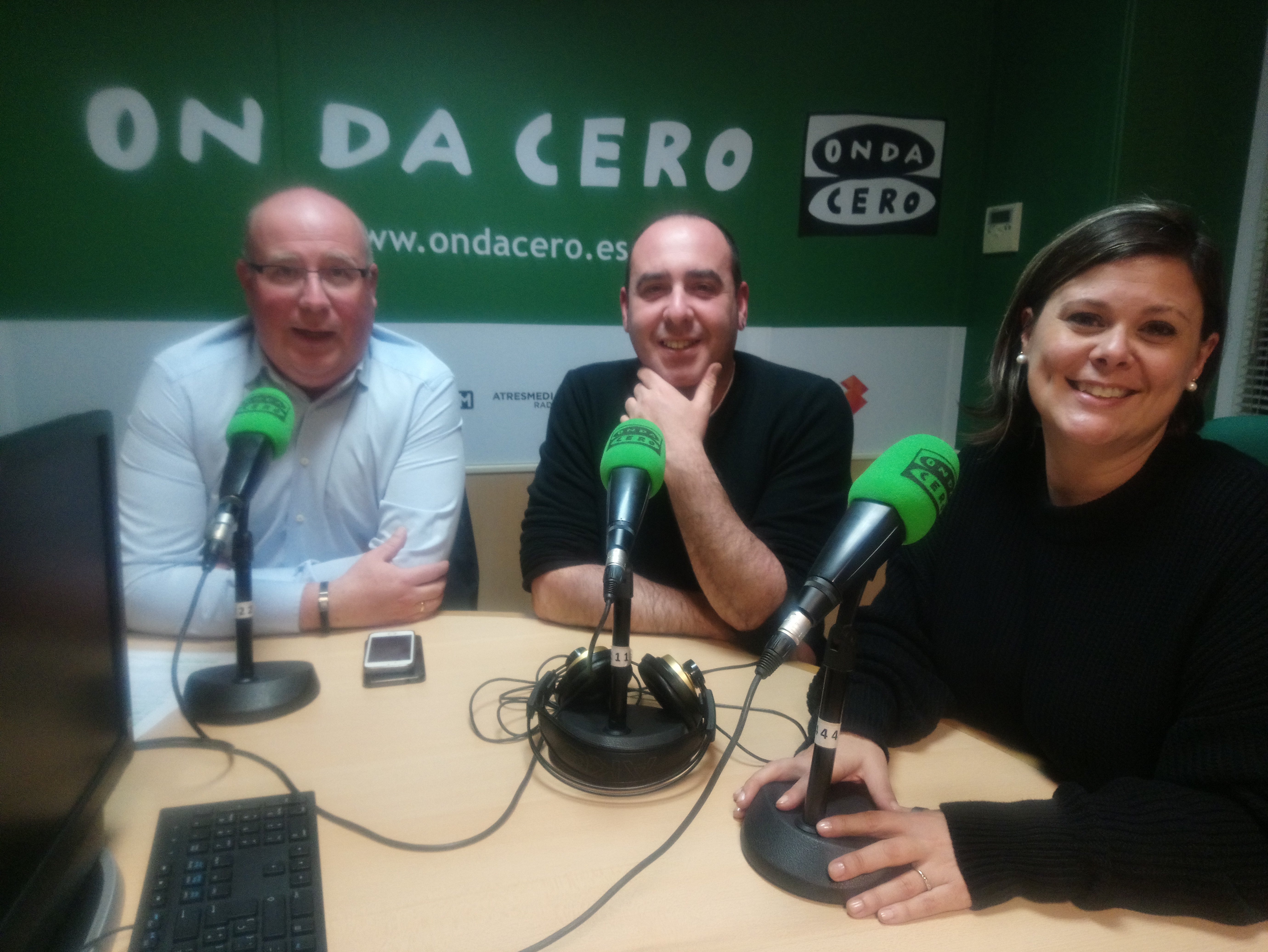 "Llevamos 18 años en barracones esperando que algun gobierno cumpla sus promesas" "Llevamos 18 años en barracones esperando que algun gobierno cumpla sus promesas"