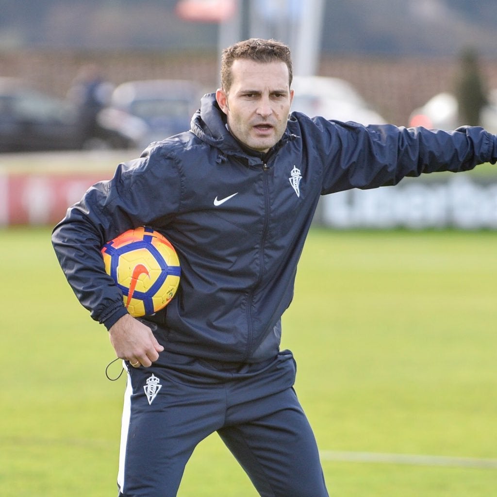 Rubén Baraja: "Ha sido un victoria de prestigio ante el Huesca" Rubén Baraja: "Ha sido un victoria de prestigio ante el Huesca"