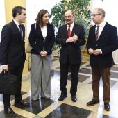 Reunión del presidente Lambán, con la responsable de C's en Aragón, Susana Gaspar, y el diputado de C's, Javier Martínez