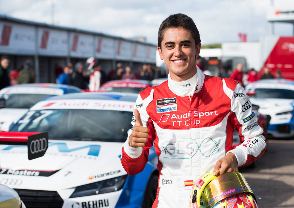 Mikel Azcona, piloto: "Un objetivo realista es ganar las TCR Series Europa" Mikel Azcona, piloto: "Un objetivo realista es ganar las TCR Series Europa"