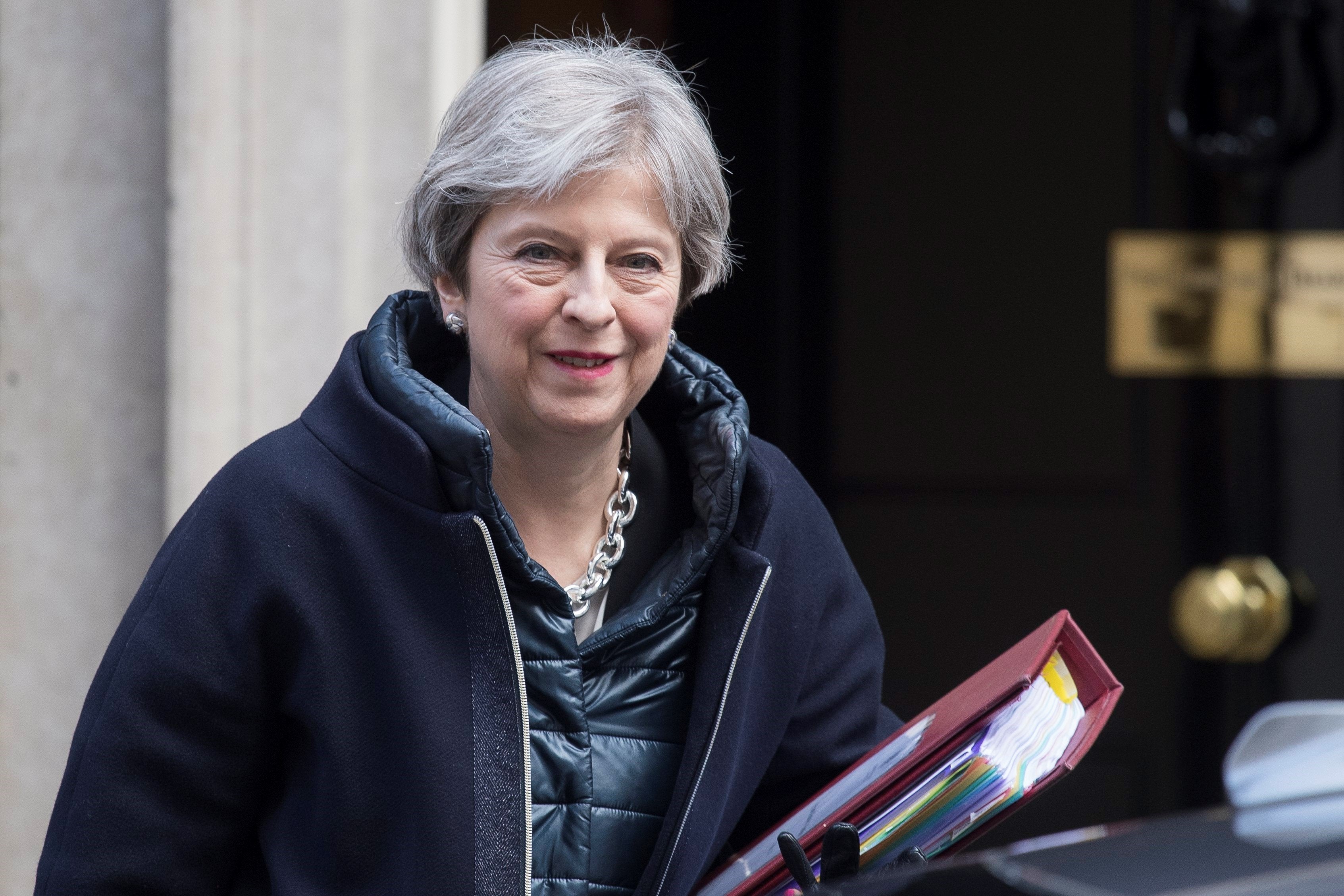 Theresa May logra el apoyo de su partido para suavizar el Brexit Theresa May logra el apoyo de su partido para suavizar el Brexit