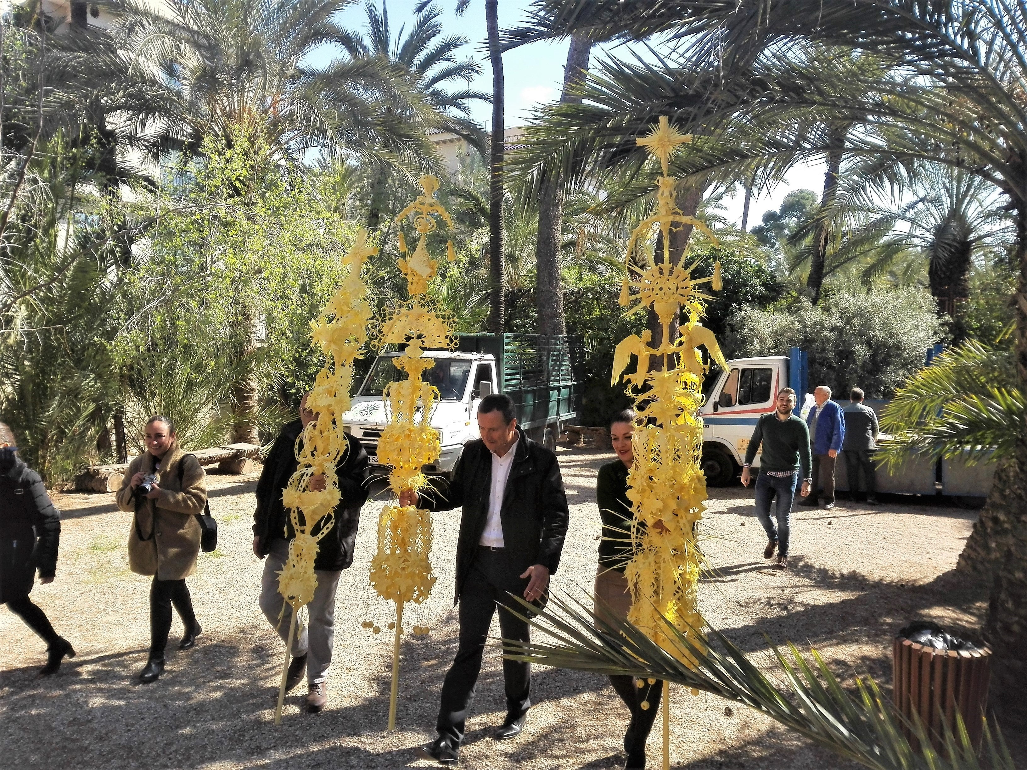 Palmas blancas de Domingo de Ramos de Elche por todo el mundo Palmas blancas de Domingo de Ramos de Elche por todo el mundo