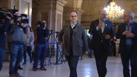 JxCat, ERC y la CUP negocian celebrar el jueves la investidura de Turull