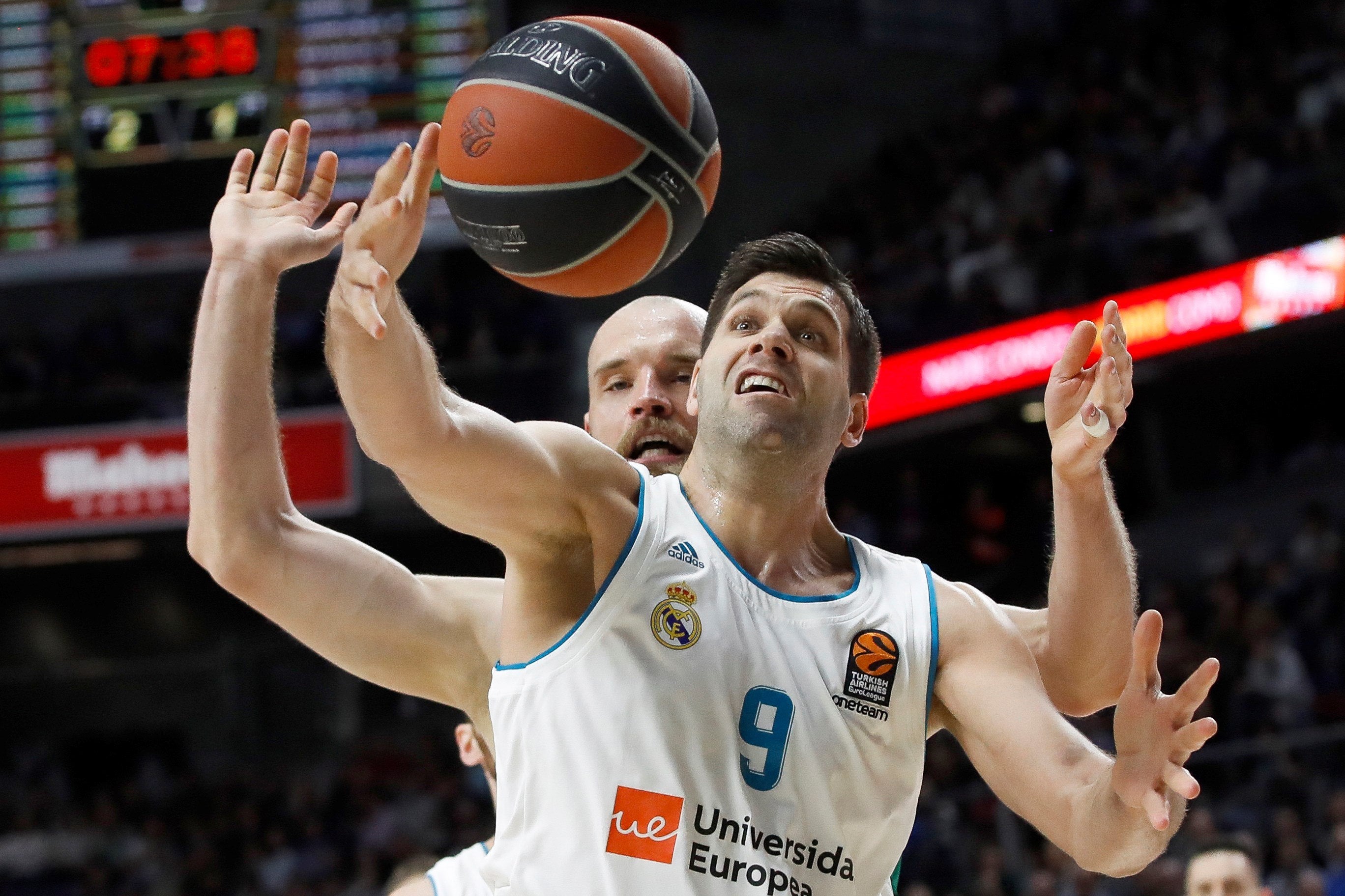 Felipe Reyes: ¿Mirotic? Nosotros nos vamos a preocupar de nuestro juego" Felipe Reyes: ¿Mirotic? Nosotros nos vamos a preocupar de nuestro juego"