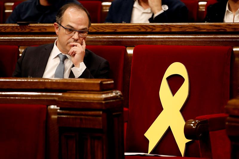 La Fiscalía investiga a Turull por alzamiento de bienes por cedes su patrimonio a su esposa antes del 1-O La Fiscalía investiga a Turull por alzamiento de bienes por cedes su patrimonio a su esposa antes del 1-O