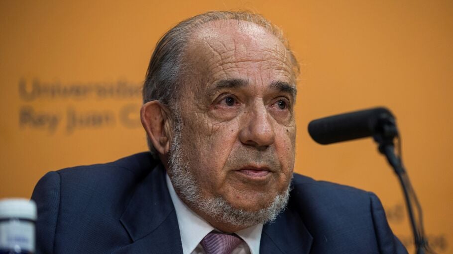 Enrique &Aacute;lvarez Conde, director del M&aacute;ster