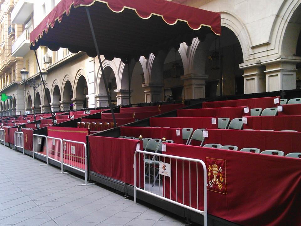 El Ayuntamiento se muestra tranquilo ante la recomendación de Subdelegación de no apagar las luces públicas durante las procesiones El Ayuntamiento se muestra tranquilo ante la recomendación de Subdelegación de no apagar las luces públicas durante las procesiones