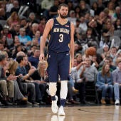 Mirotic, durante un partido con los Pelicans