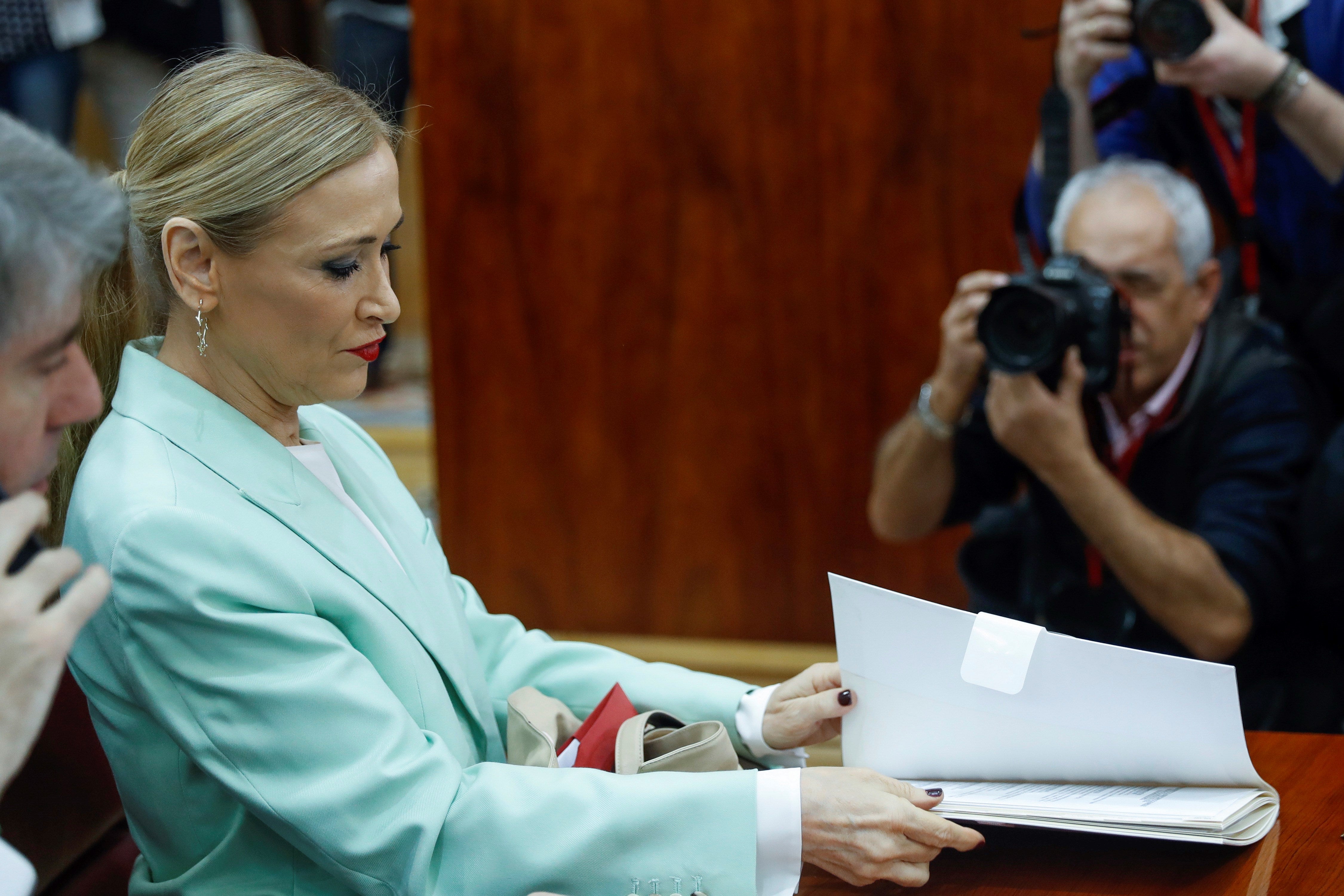 Personas físicas: "El via crucis de Cristina Cifuentes" Personas físicas: "El via crucis de Cristina Cifuentes"