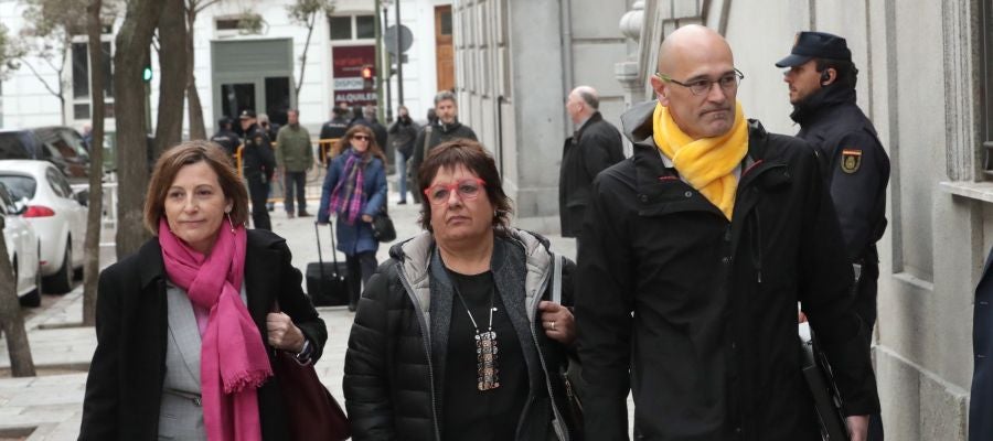 Forcadell, Bassa y Romeva a su llegada al Supremo Forcadell, Bassa y Romeva a su llegada al Supremo
