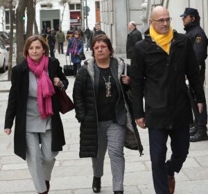 Forcadell, Bassa y Romeva a su llegada al Supremo Forcadell, Bassa y Romeva a su llegada al Supremo