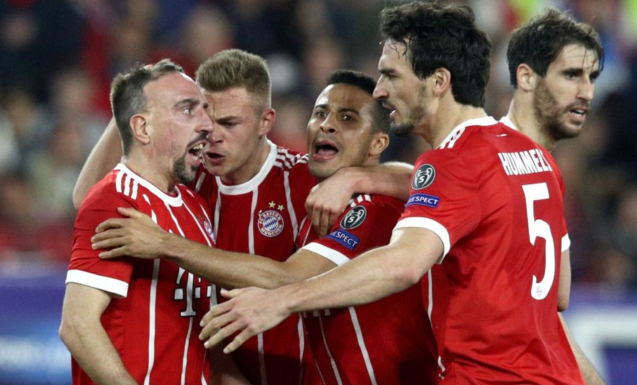 Javi Martínez: "La eliminatoria no está cerrada, el Sevilla no va a especular en Múnich" Javi Martínez: "La eliminatoria no está cerrada, el Sevilla no va a especular en Múnich"