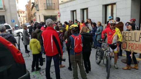 concentracion ciclistas segovia