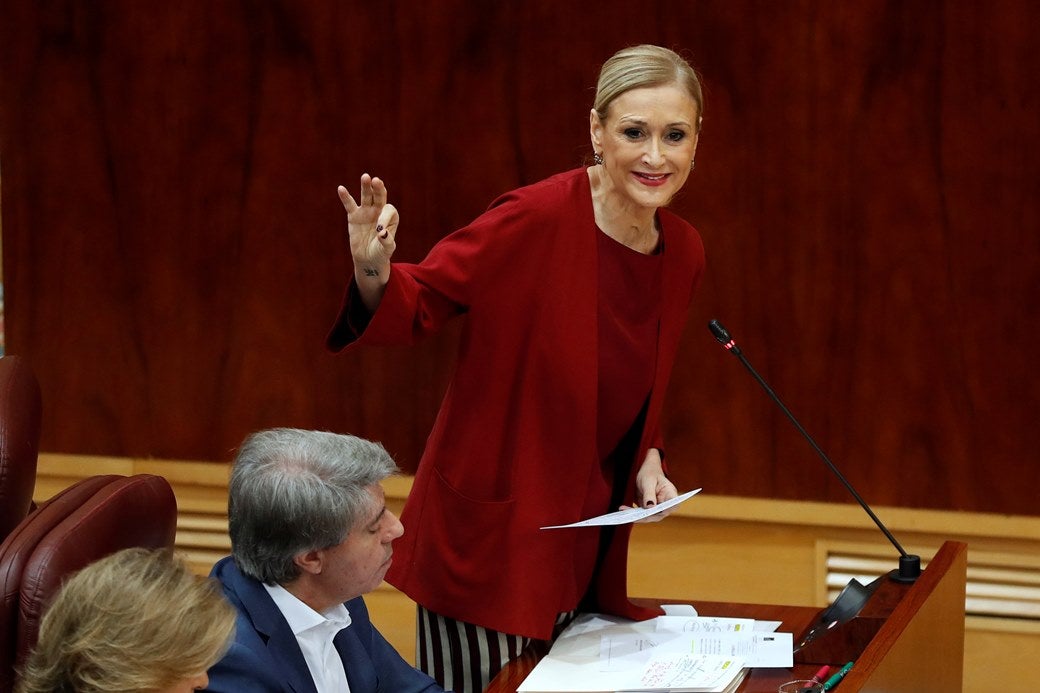 La Fiscalía de Móstoles abre una investigación por el máster de Cristina Cifuentes La Fiscalía de Móstoles abre una investigación por el máster de Cristina Cifuentes