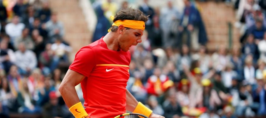 Nadal celebra un punto contra Kohlschreiber Nadal celebra un punto contra Kohlschreiber