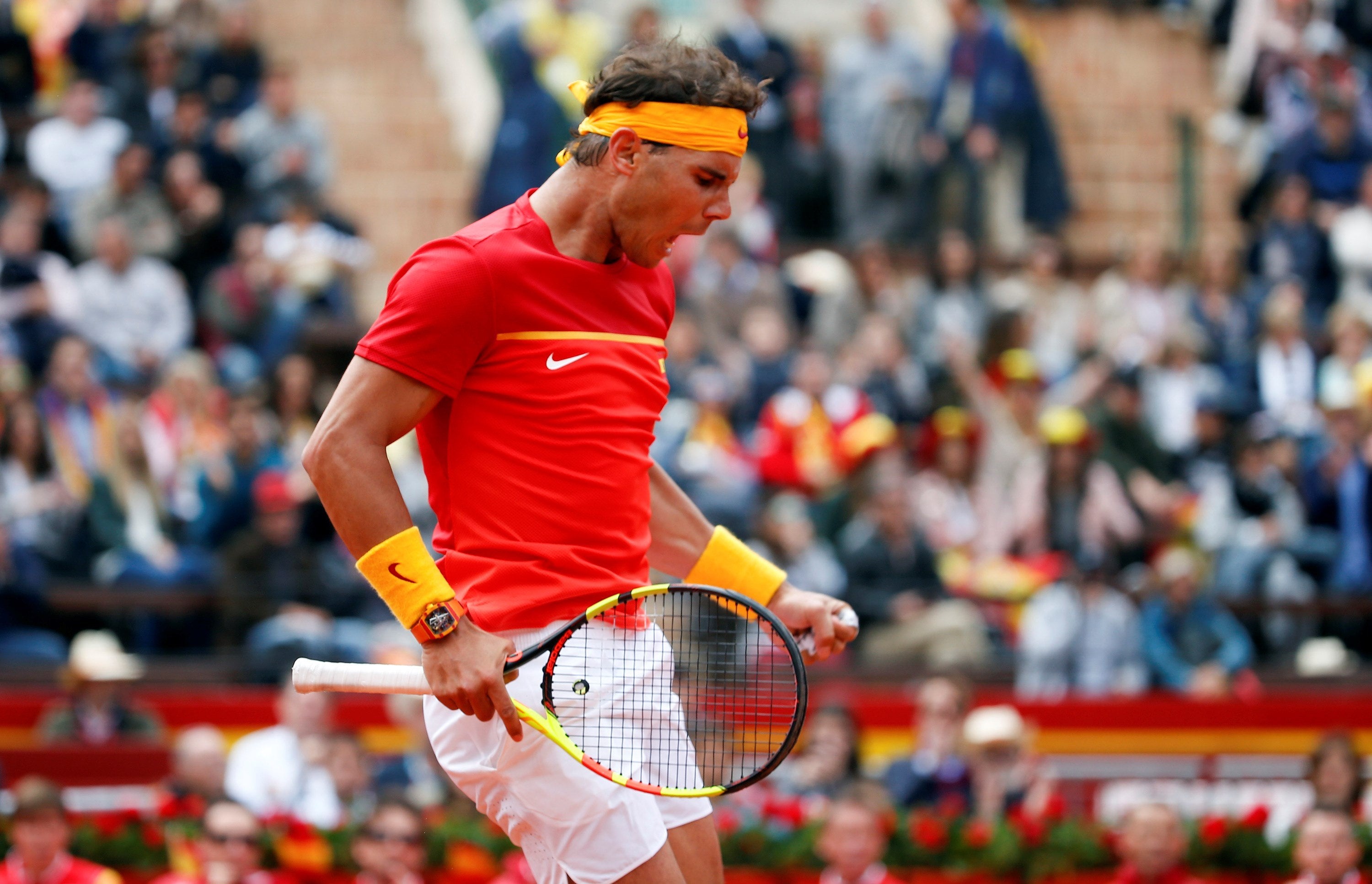Nadal supera con claridad a Kohlschreiber en la Copa Davis y empata la eliminatoria Nadal supera con claridad a Kohlschreiber en la Copa Davis y empata la eliminatoria