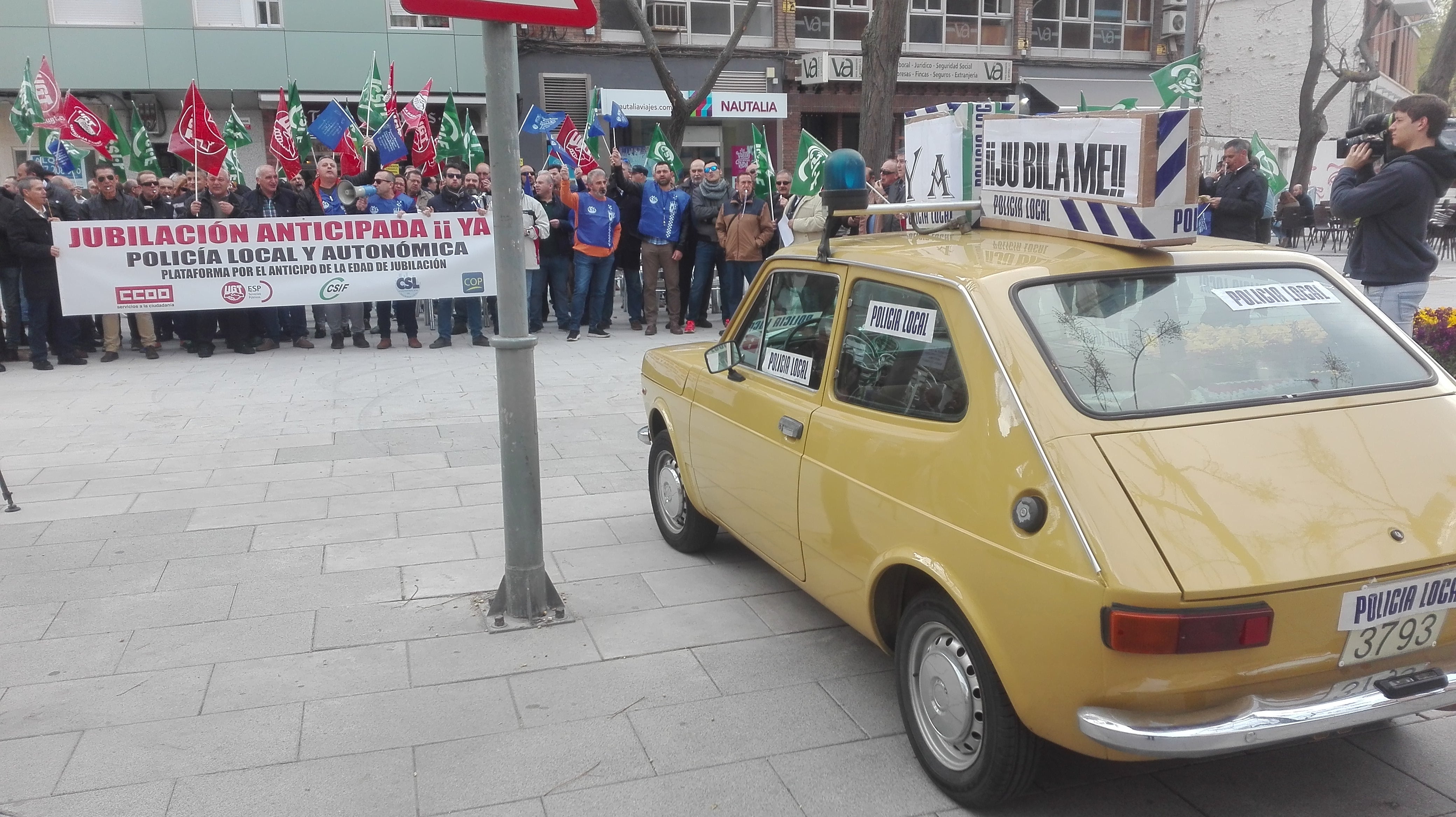 Los policías locales siguen reivindicando el anticipo de la edad de jubilación Los policías locales siguen reivindicando el anticipo de la edad de jubilación