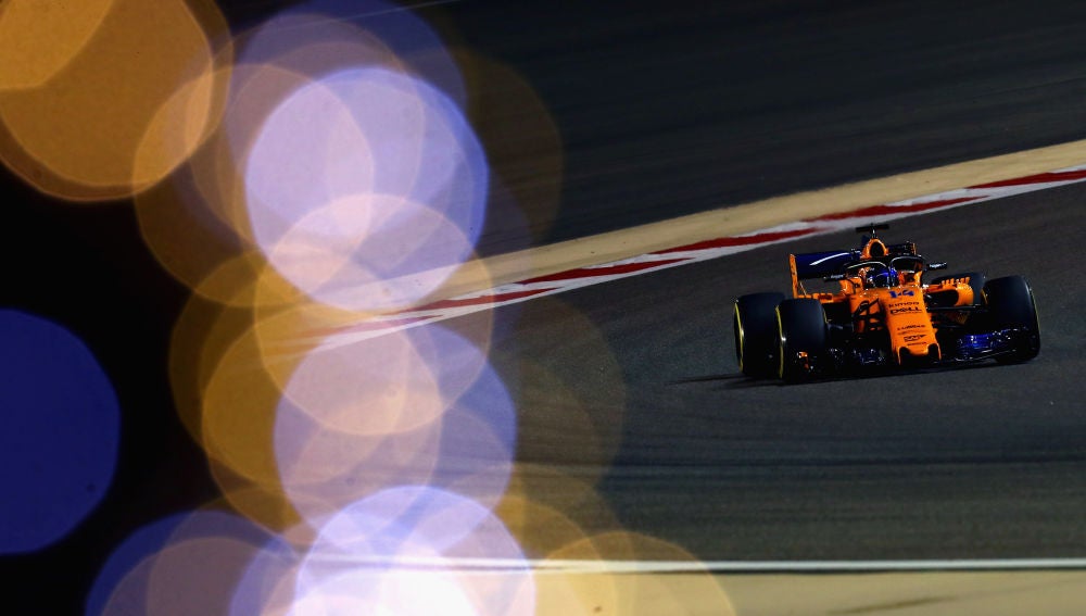 Fernando Alonso, en el circuito de Baréin