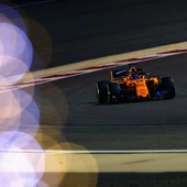 Fernando Alonso, en el circuito de Baréin Fernando Alonso, en el circuito de Baréin