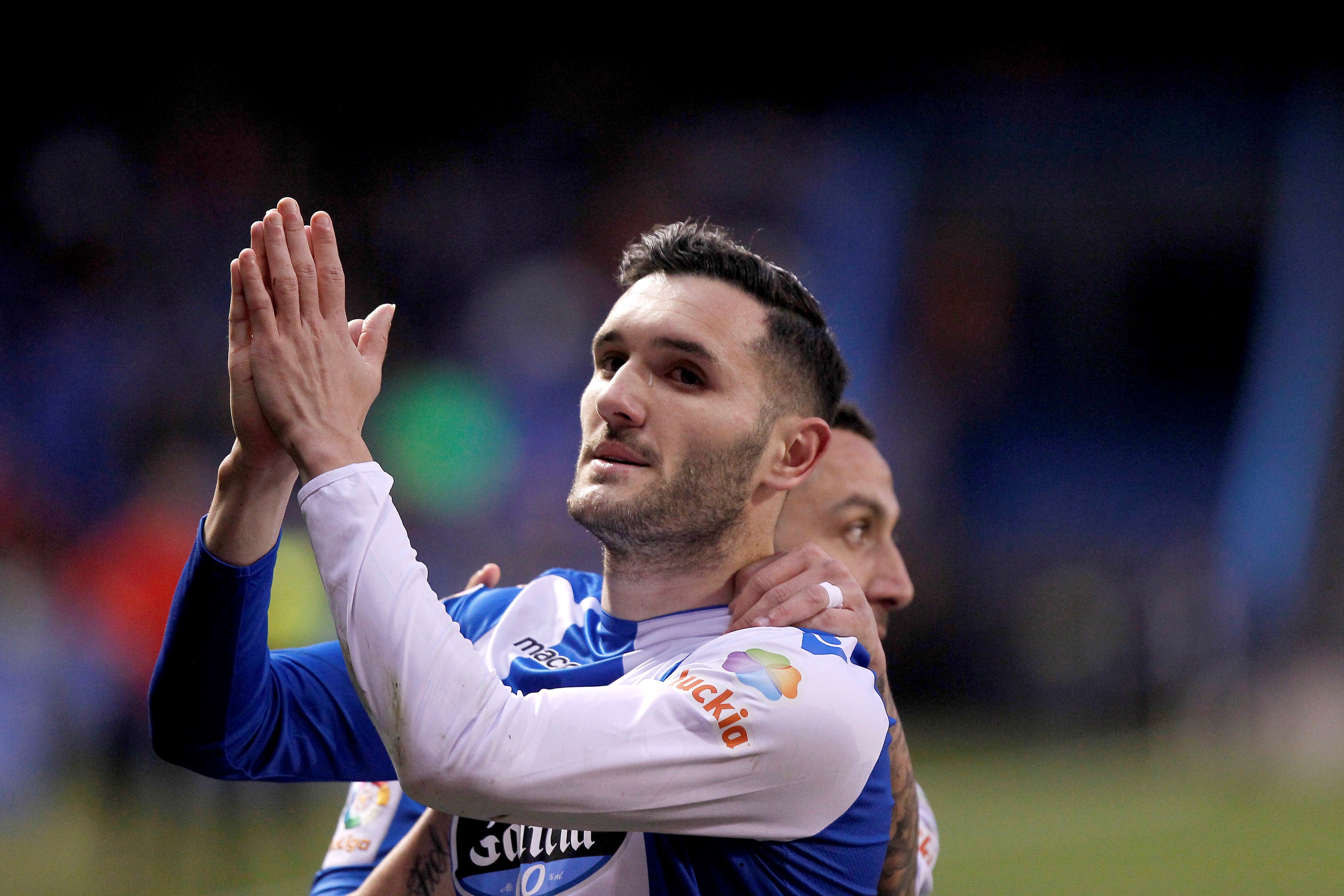 Lucas Pérez, nuevo delantero del Alavés Lucas Pérez, nuevo delantero del Alavés