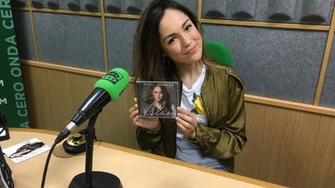 Mar&iacute;a Parrado nos presenta su nuevo trabajo discogr&aacute;fico "Alas"