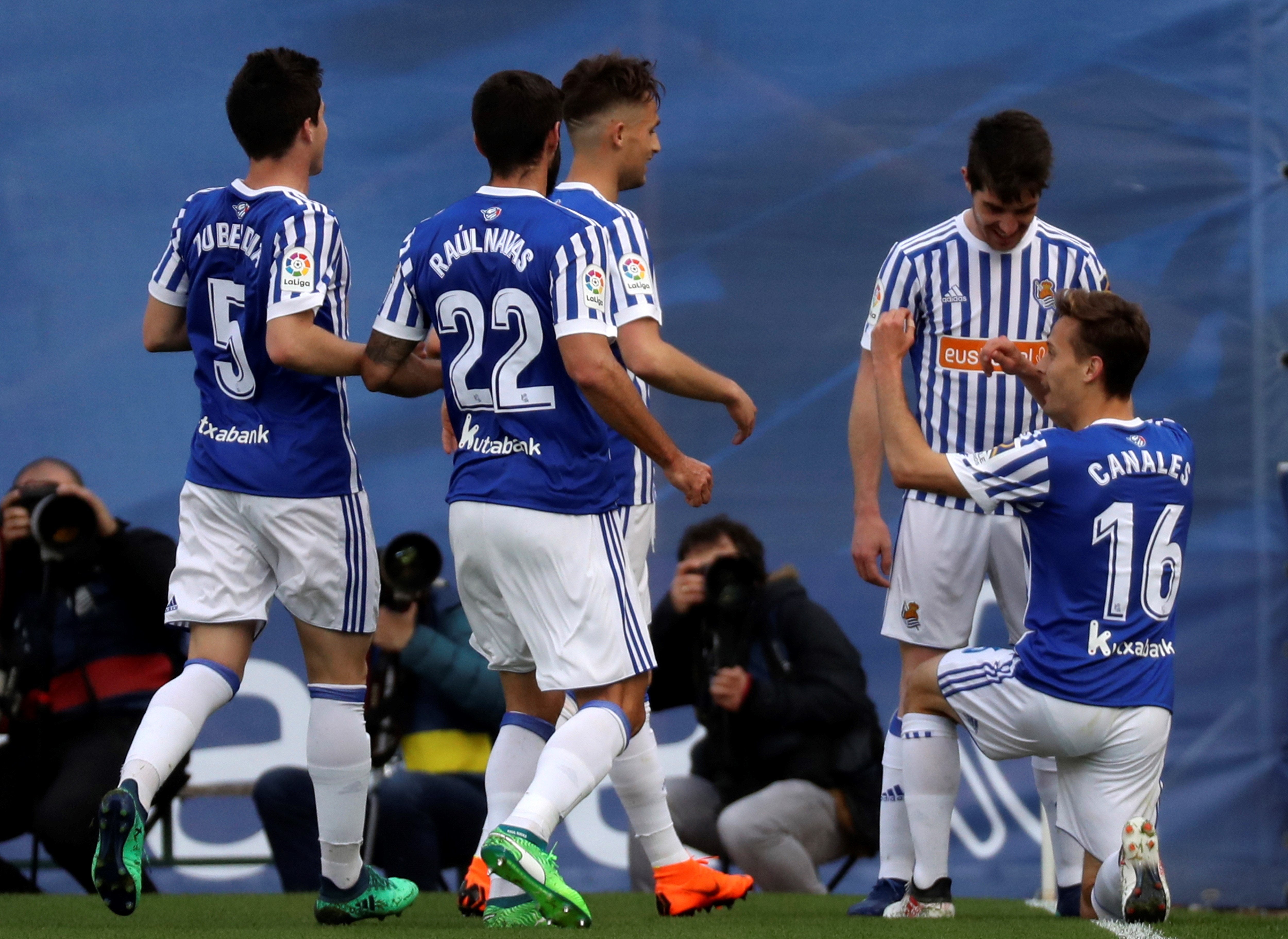 Real Sociedad 5-0 Girona | La Real Sociedad se exhibe en Anoeta y pasa por encima del Girona Real Sociedad 5-0 Girona | La Real Sociedad se exhibe en Anoeta y pasa por encima del Girona