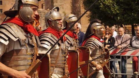 Recreaci&oacute;n de soldados romanos 