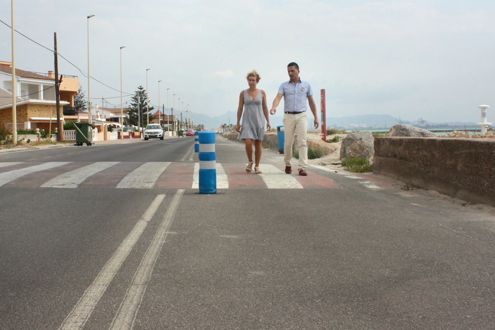 Almassora retomará esta semana la implantación de la dirección única en el paseo Marítimo Almassora retomará esta semana la implantación de la dirección única en el paseo Marítimo
