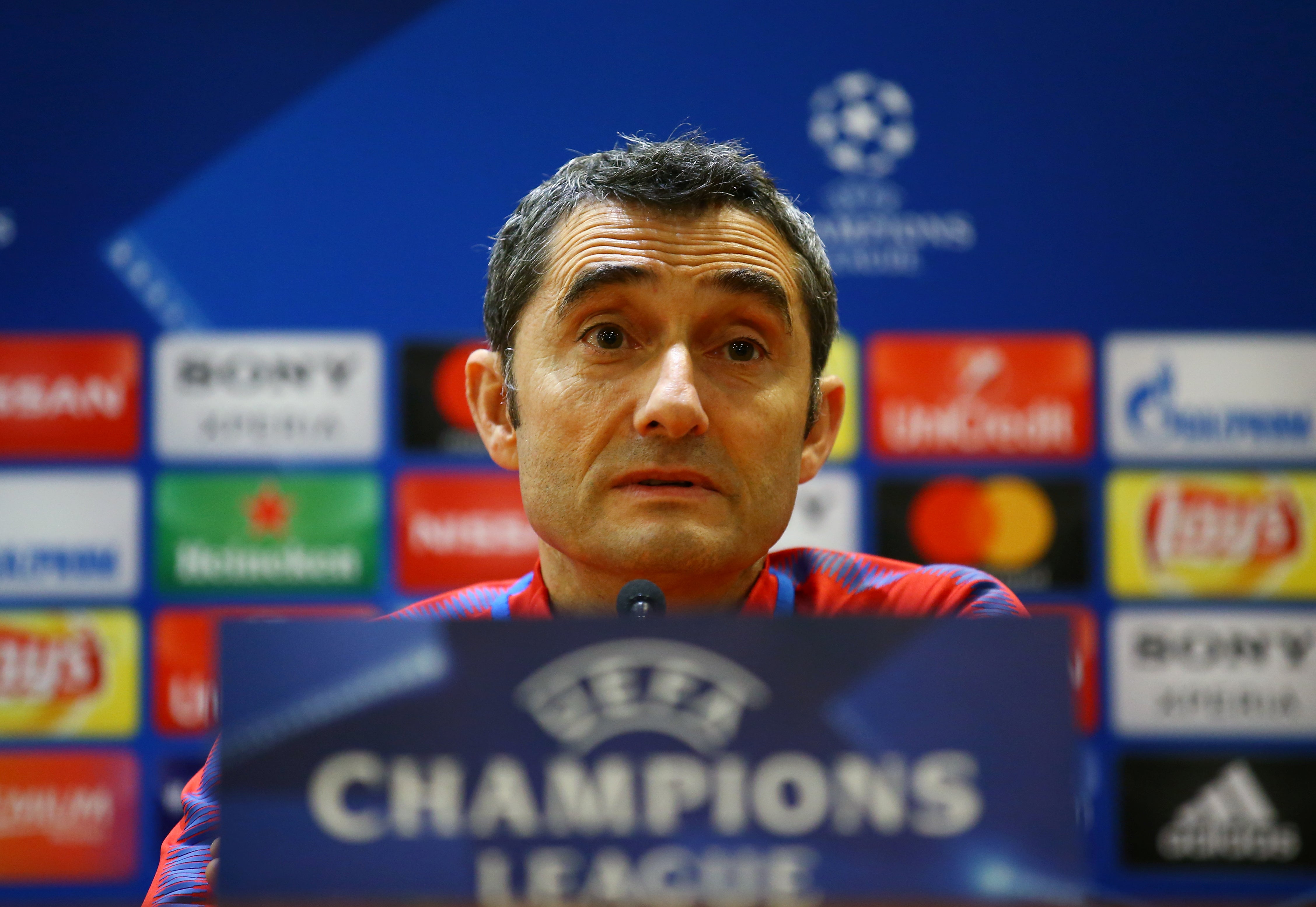 Valverde: "Llevo mucho tiempo en el fútbol, claro que pienso que nos pueden remontar" Valverde: "Llevo mucho tiempo en el fútbol, claro que pienso que nos pueden remontar"