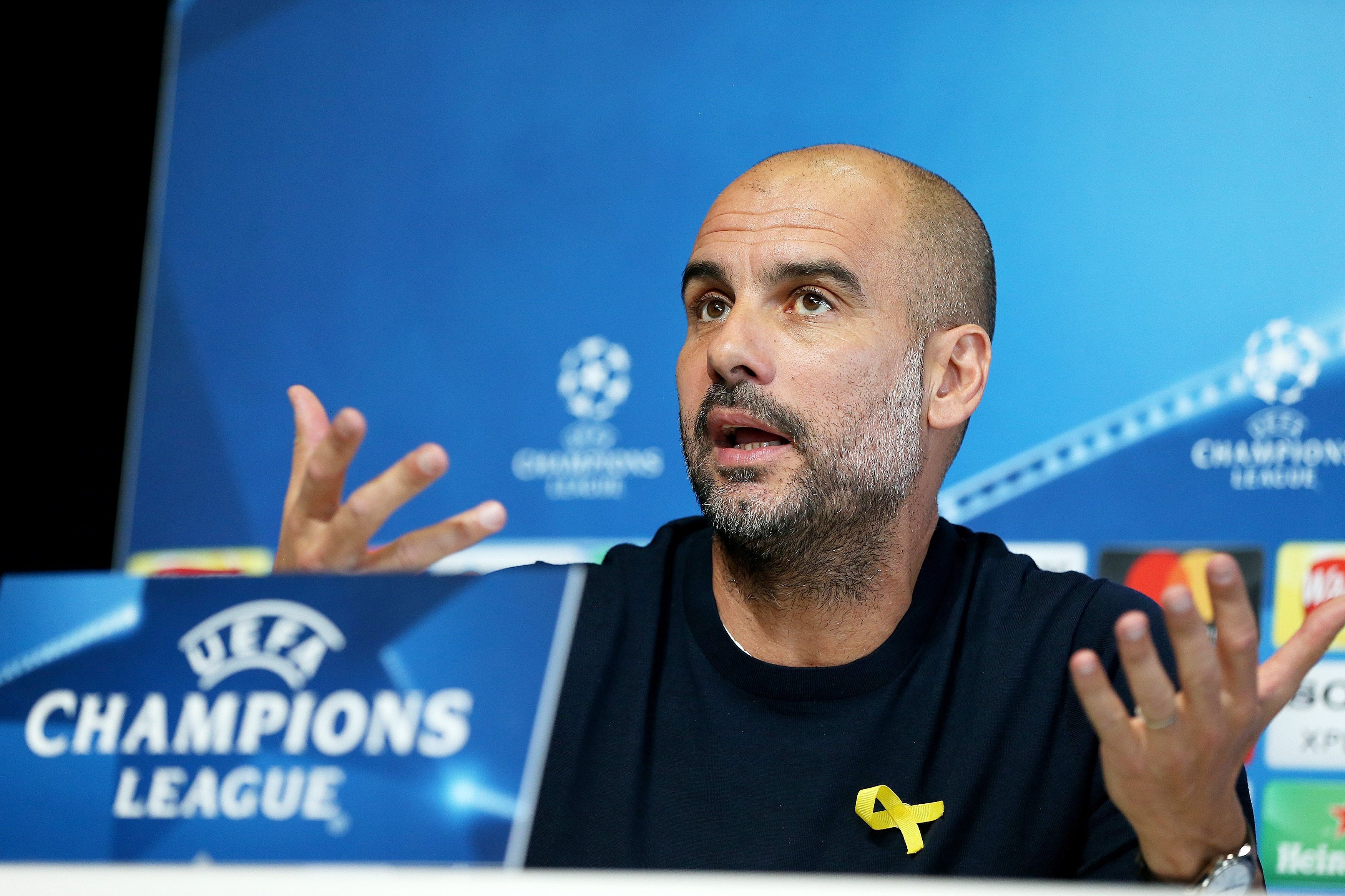 Guardiola: "Sé que se juzgan los resultados, pero ¿y la forma de jugar? Mi equipo es extraordinario" Guardiola: "Sé que se juzgan los resultados, pero ¿y la forma de jugar? Mi equipo es extraordinario"