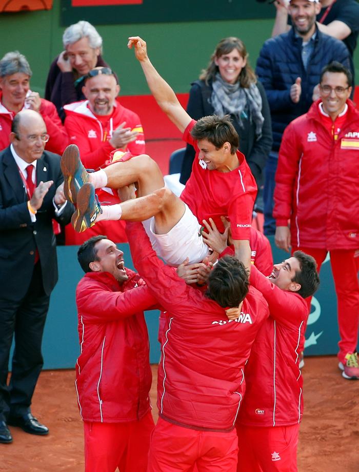 Ferrer: "El ambiente ha sido espectacular, sin duda ha sido uno de mis días más felices en pista" Ferrer: "El ambiente ha sido espectacular, sin duda ha sido uno de mis días más felices en pista"
