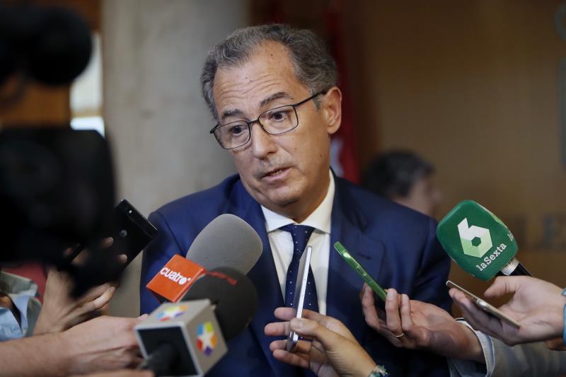 Enrique Ossorio, consejero de Educación de Madrid: "Los resultados del informe PISA son tan inverosímiles que son imposibles" Enrique Ossorio, consejero de Educación de Madrid: "Los resultados del informe PISA son tan inverosímiles que son imposibles"