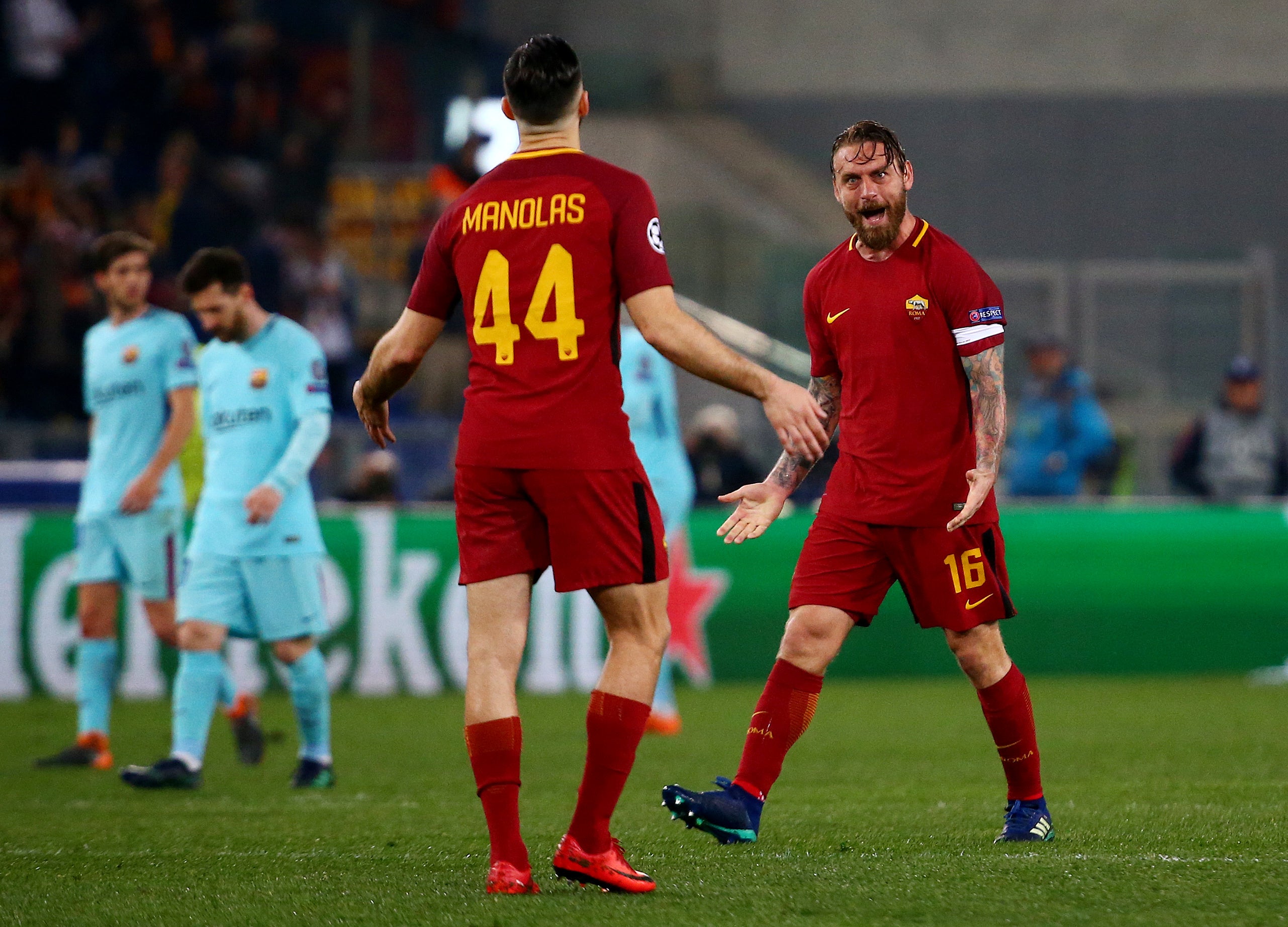Roma 3 - 0 Barcelona. Remontada histórica de la Roma para eliminar al Barcelona de la Liga de Campeones Roma 3 - 0 Barcelona. Remontada histórica de la Roma para eliminar al Barcelona de la Liga de Campeones
