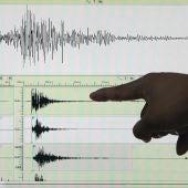 Imagen de archivo de un sismógrafo en el que aparece registrado un terremoto