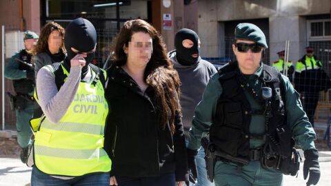 La Guardia Civil traslada a la presunta cabecilla de los CDR detenida este martes