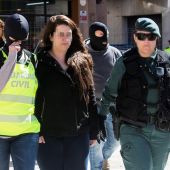 La Guardia Civil traslada a la presunta cabecilla de los CDR detenida este martes