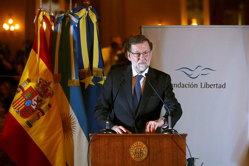 Rajoy llama a cooperar contra "mitos nacionalistas y populismos trasnochados" Rajoy llama a cooperar contra "mitos nacionalistas y populismos trasnochados"