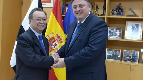 Jerónimo Vílchez, director de Telefónica en el Territorio Sur De visita en Ceuta