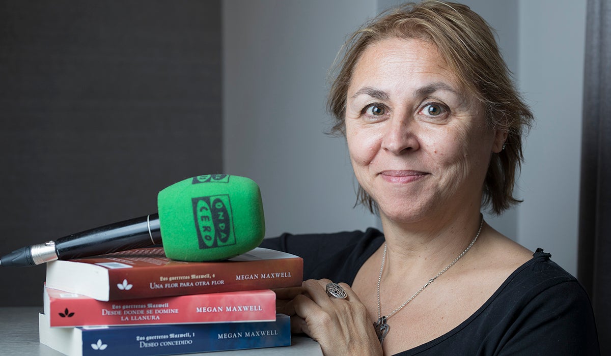 Megan Maxwell: "No hace falta estar enamorada para estar sexualmente con una persona" Megan Maxwell: "No hace falta estar enamorada para estar sexualmente con una persona"