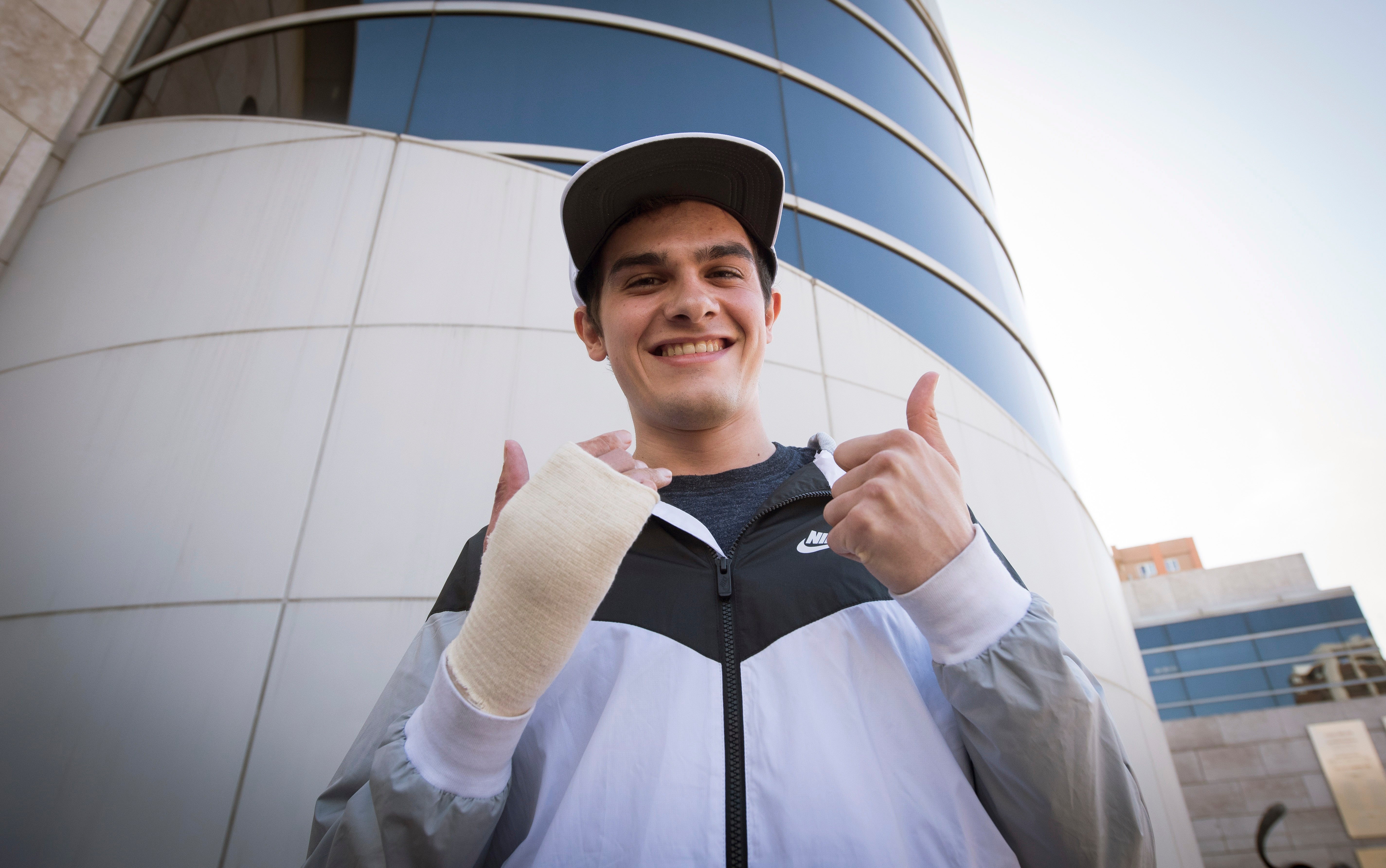 Bruno Hortelano anuncia su vuelta a la competición casi dos años después de su accidente de tráfico Bruno Hortelano anuncia su vuelta a la competición casi dos años después de su accidente de tráfico