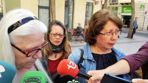 Aparadoras integrantes de la nueva asociaci&oacute;n