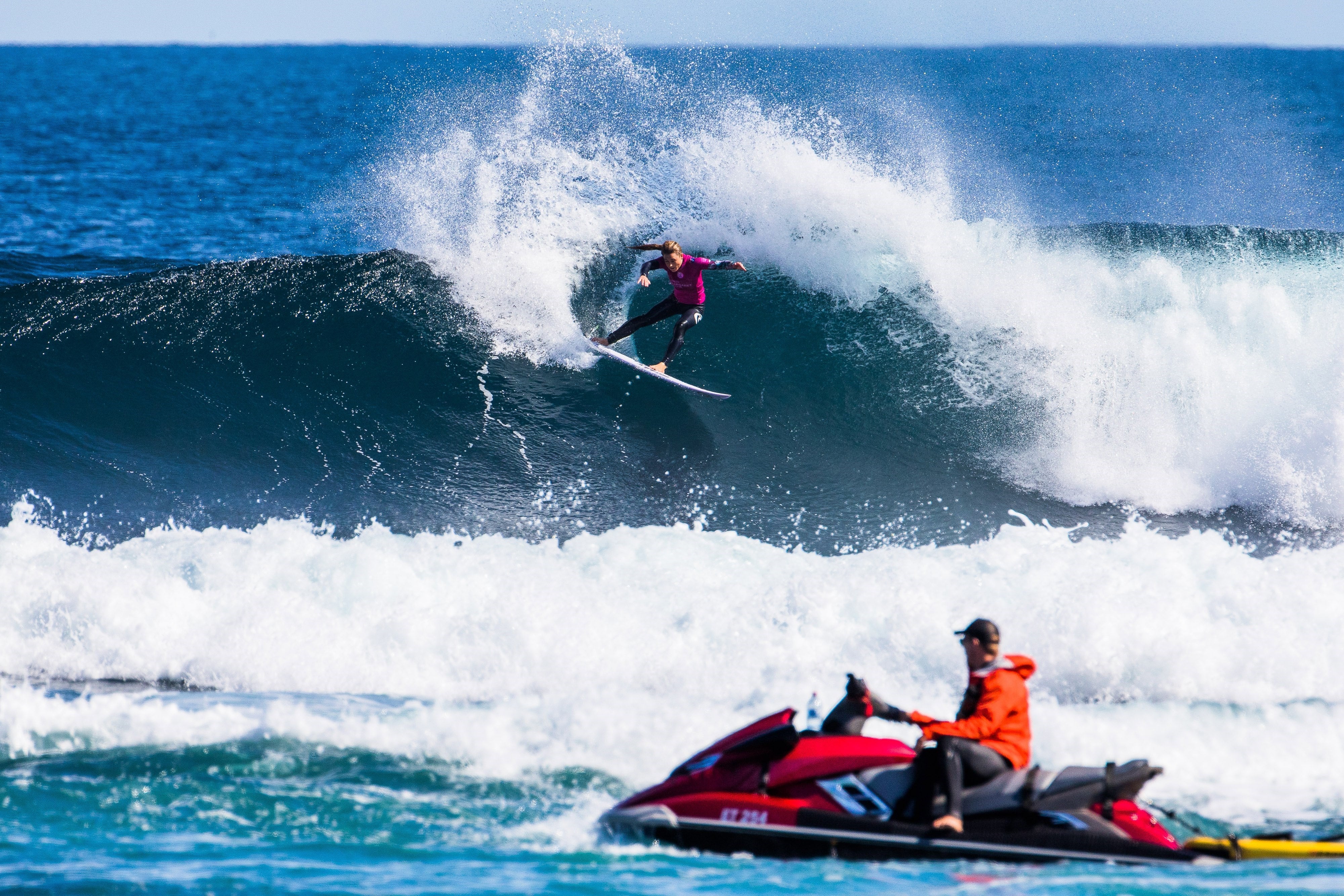 Suspenden la Liga Mundial de Surf en Australia por ataques de tiburones Suspenden la Liga Mundial de Surf en Australia por ataques de tiburones
