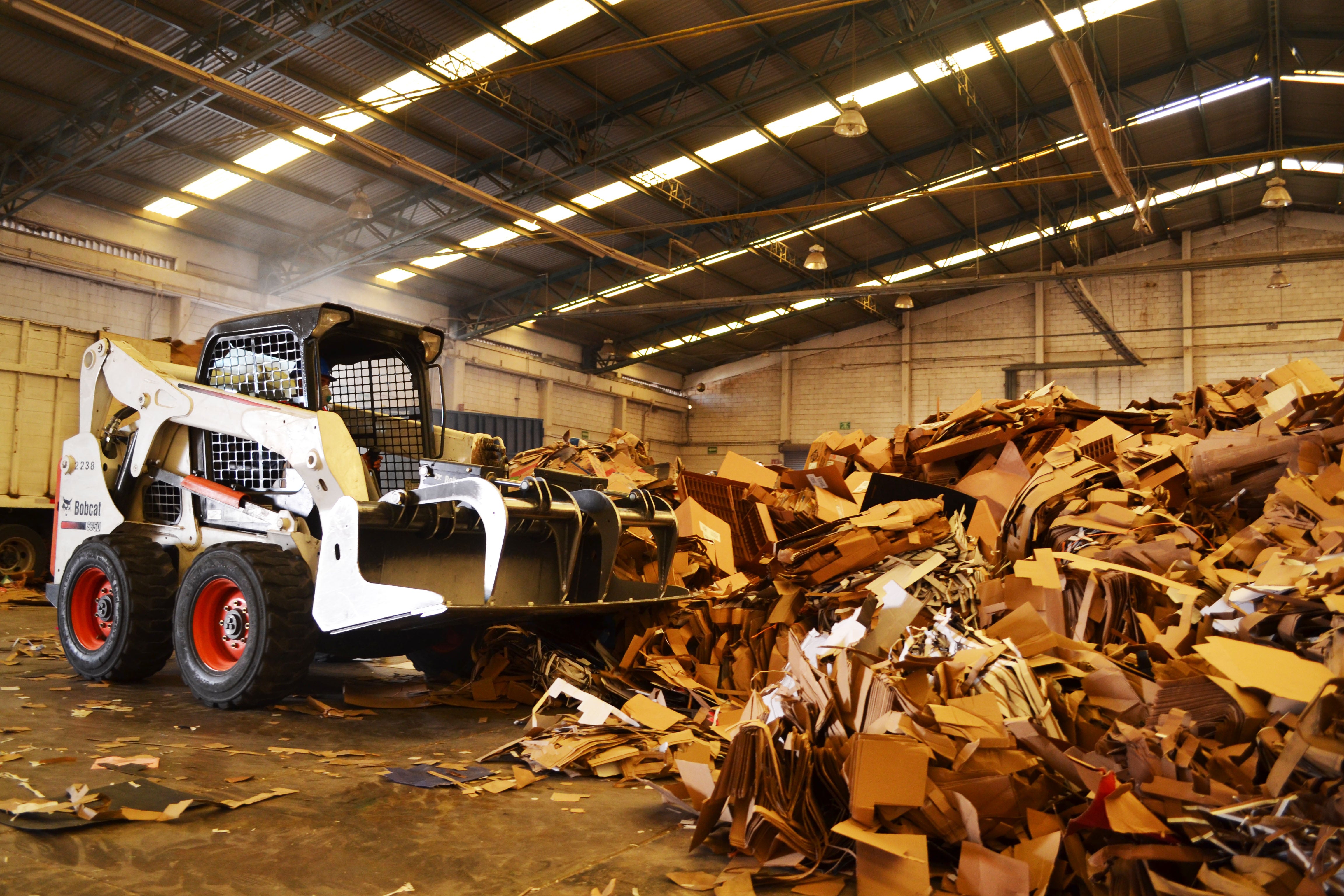 UGT pide que se investigue la muerte de un trabajador en el Ecoparque de Badajoz UGT pide que se investigue la muerte de un trabajador en el Ecoparque de Badajoz